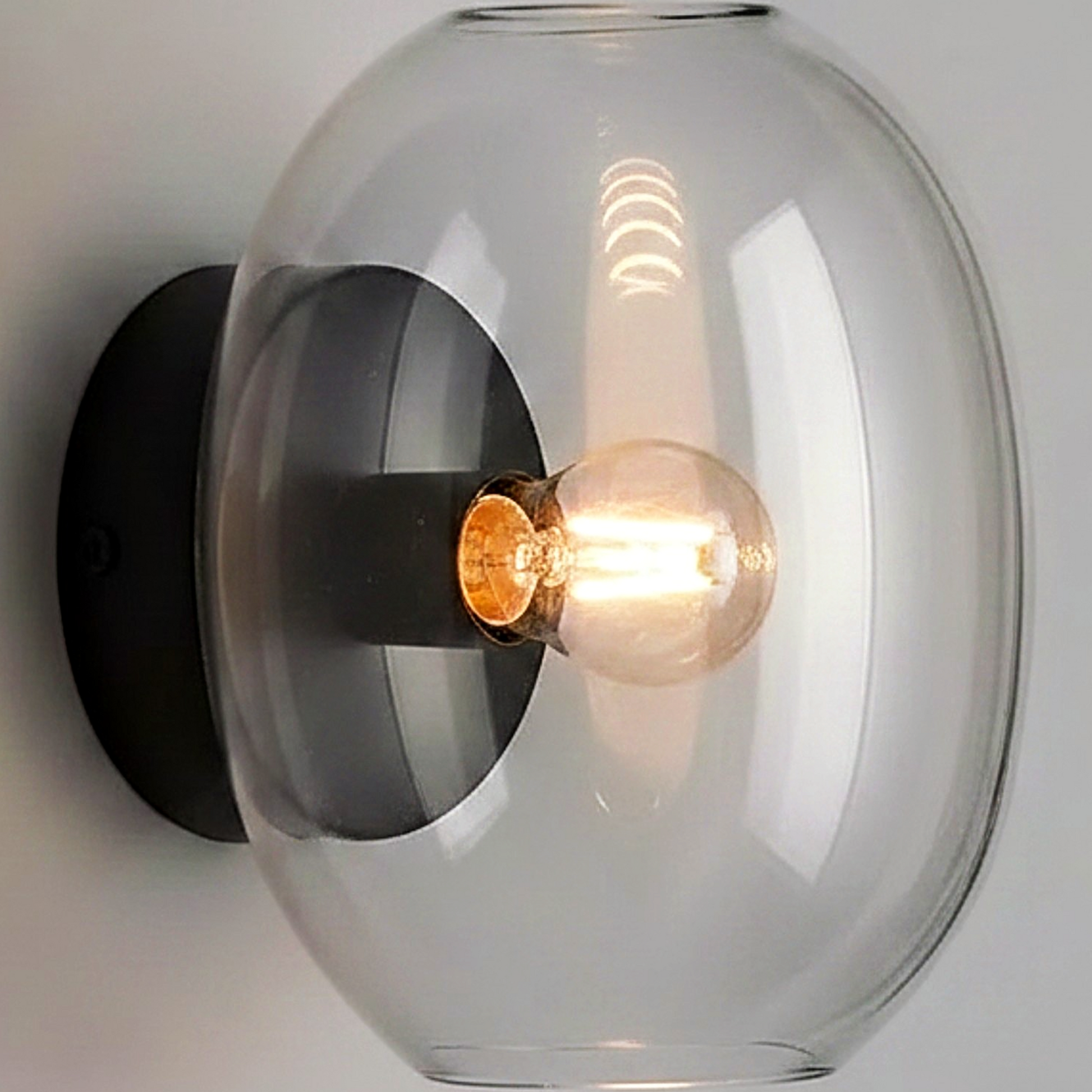 Spanish Marble Round Wall Lamp - clean uniform edit