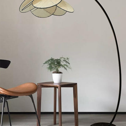 Retro Rattan Floor Lamp - Tall Standing Light
